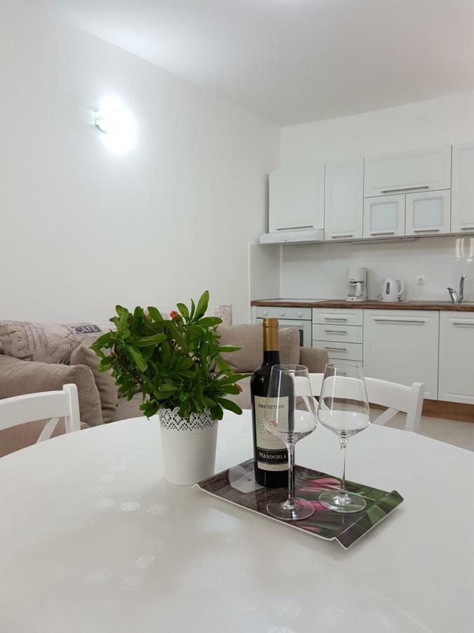 Apartmani Luka & Iva Šibenik Exterior foto